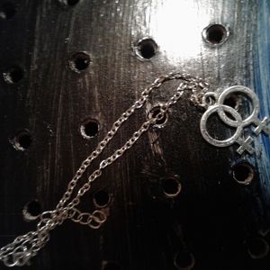 Double Venus Necklace